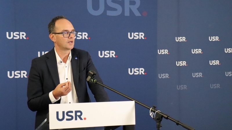 Un metrou pierdut. Sau cum calculele electorale ale lui Emil Boc pot duce la pierderea finanțării din PNRR pentru metrou