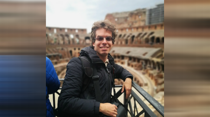 Tudor Ștefănescu, tânărul care a început să aibă atracție față de istorie prin joacă și care a ajuns s-o studieze la Roma
