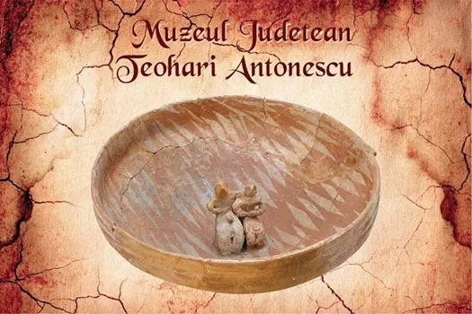 Vasul cu îndrăgostiți – comoara de la Muzeul Județean Giurgiu